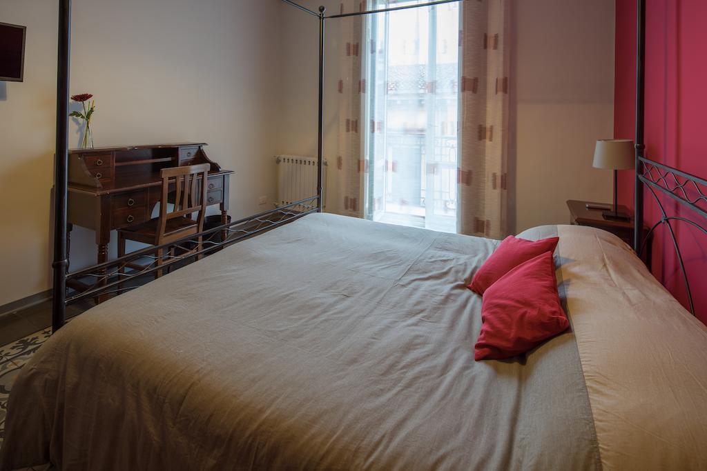 Aida Bed and Breakfast Catania Exterior foto